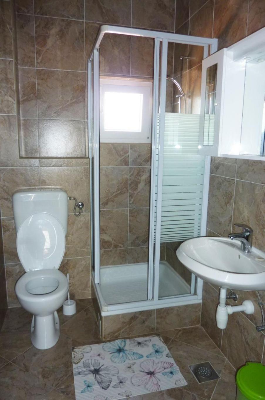 Apartments Bozica Vir Zewnętrze zdjęcie