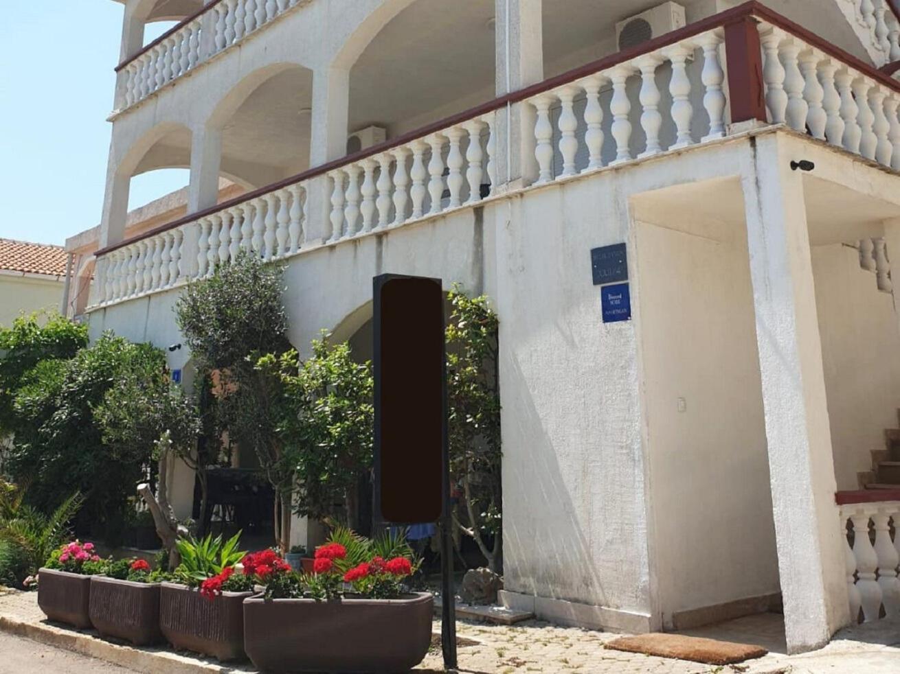 Apartments Bozica Vir Zewnętrze zdjęcie